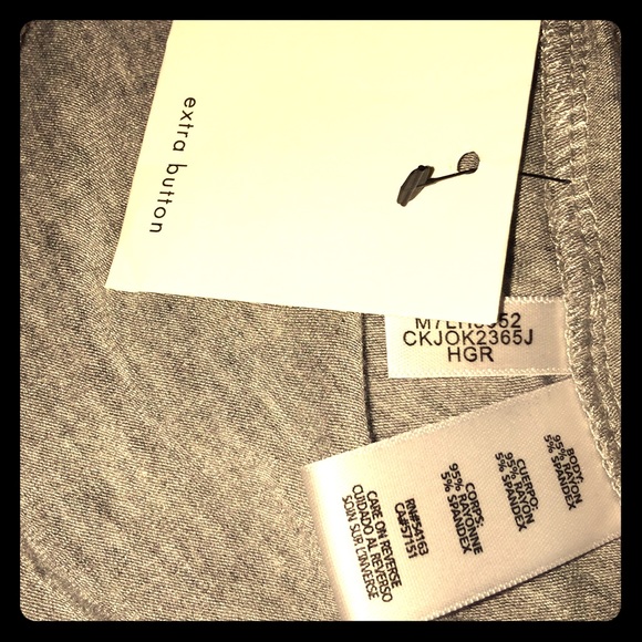 $⬇️ NWOT Calvin Klein Gray Comfy Top - Picture 6 of 6